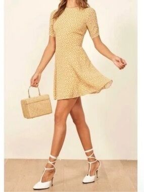 Reformation Gracie Short Sleeve Floral Print Crepe Mini Dress In Peru‎ Yellow 12